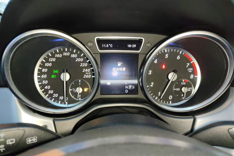 Used Mercedes-Benz M-Class 2012 ML 300