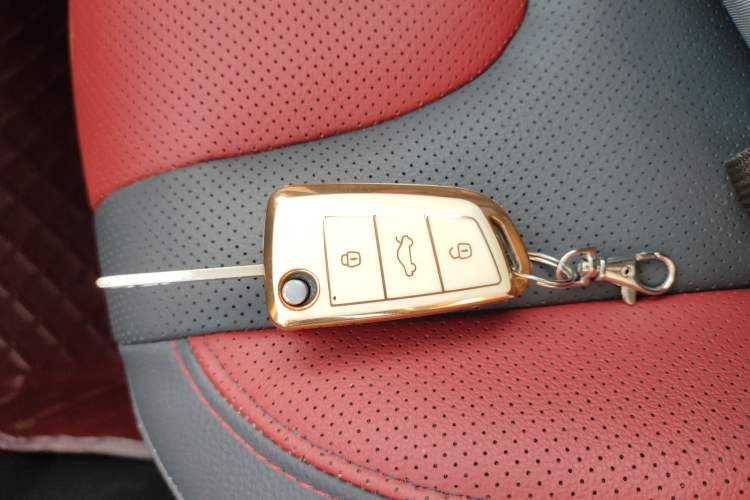 Used JAC Refine S2 2017 1.5L Manual Luxury Smart Model