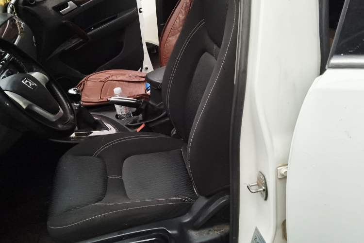 Used Zotye T600 2017 1.5T Manual Elite New Year Edition Left Front Seat