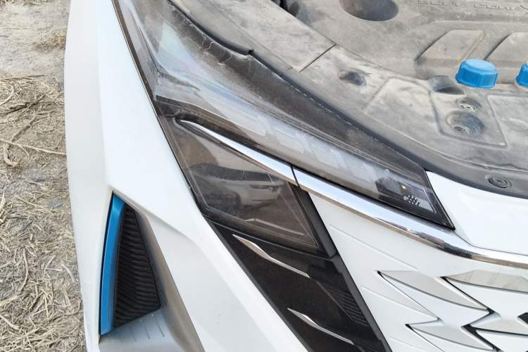 Used Oshan Z6 New Energy 2023 ZhiDian iDD 150KM Flagship PLUS Smart Parking Edition