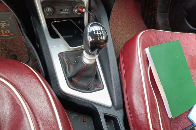 Used JAC Refine S3 2016 1.5L Manual Luxury Smart Premium Edition
