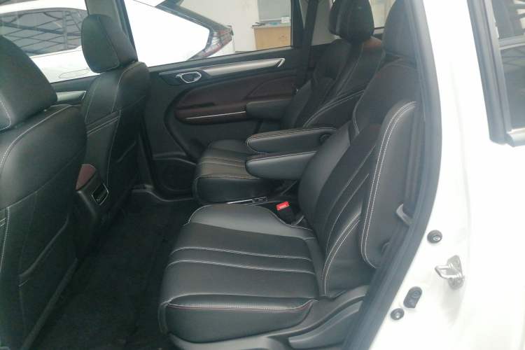 Used GAC Trumpchi M6 2023 PRO 270T DCT Luxury Edition
