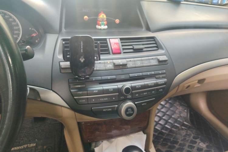 Used Honda Accord 2012 2.0L SE
