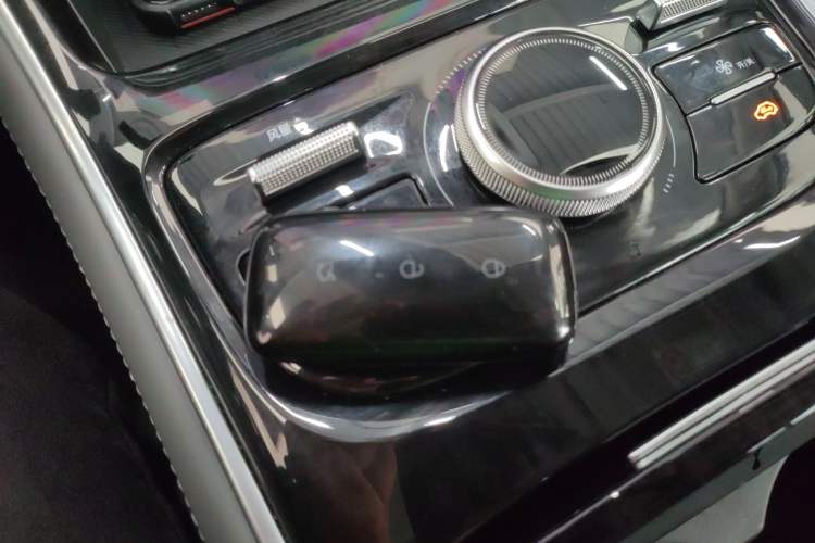 Used Geely Galaxy A7 2025 Model EM-i 70km Exploration Edition Vehicle Key