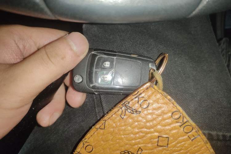 Used Chevrolet Trax 2016 1.4T Automatic Two-Wheel Drive Comfort Version with Sunroof