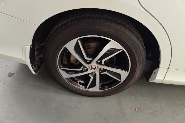 Used Honda Odyssey 2015 2.4L Supreme Edition