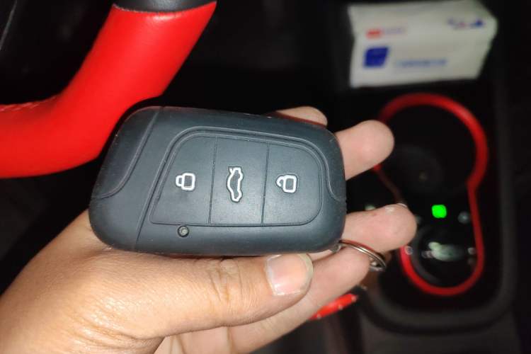 Used Chery Little Ant 2022 Sweet Pink Edition Full-Sugar Version Lithium Iron Phosphate 30 kW 301 km
