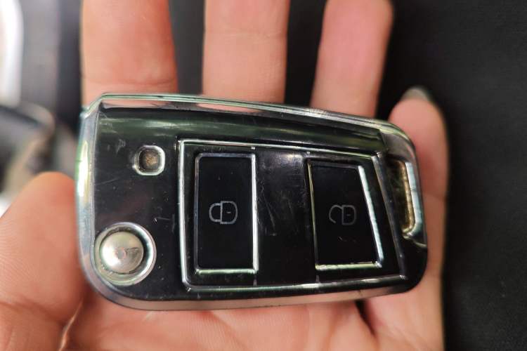 Used Volkswagen Sagitar 2020 200TSI DSG Comfort Version China VI Standard Vehicle Key