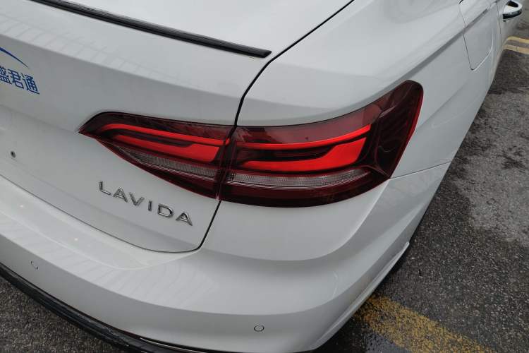 Used Volkswagen Lavida 2024 300TSI DSG Starry Sky Leading Edition