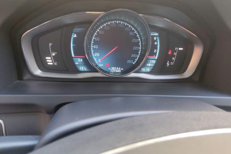 Used Volvo V60 2014 Restyled T5 Zhiya Edition