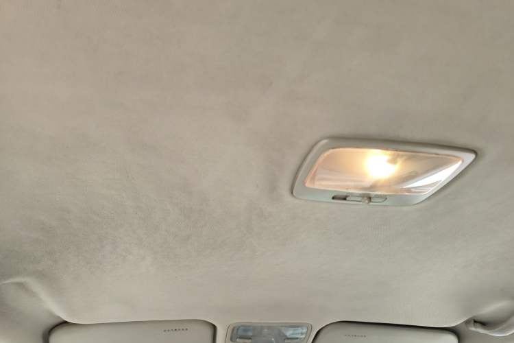 Used Kia Sportage 2013 2.0L Manual Two-Wheel Drive GL Trim Headliner