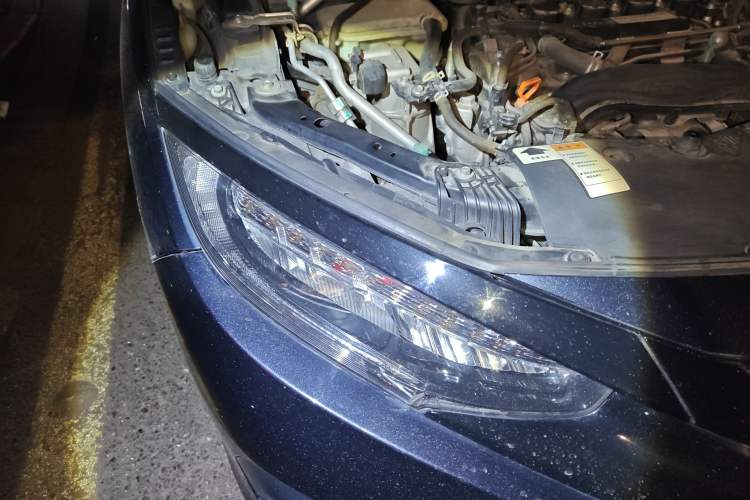 Used Honda Civic 2016 220TURBO CVT Prestige Edition
