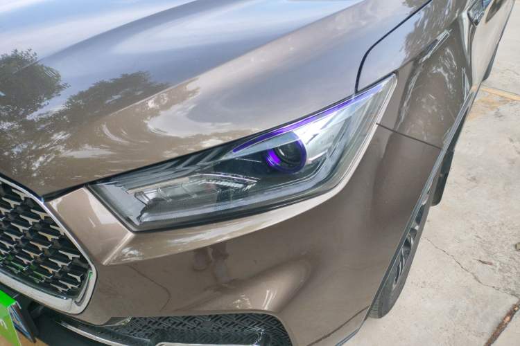 Used TRAUM S70 2018 1.5T Automatic Luxury 7-Seater
