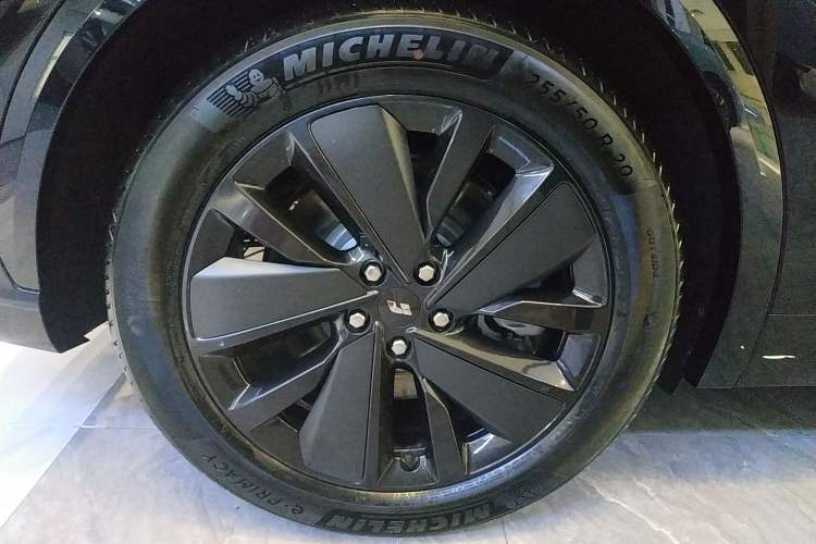 Used Li Auto L7 2025 Max Smart Refresh Edition