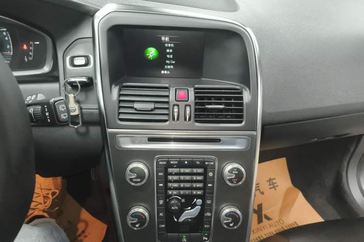 Used Volvo XC60 2016 T5 Smart Version
