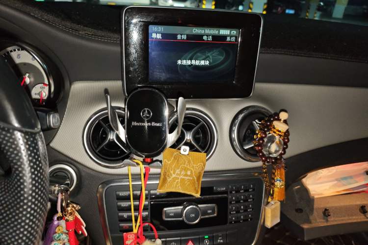 Used Mercedes-Benz GLA 2015 GLA 200 Fashion Model
