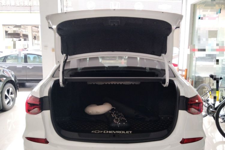 Used Chevrolet Monza 2020 Light Hybrid Redline 320T Dual-Clutch Joyful Edition
