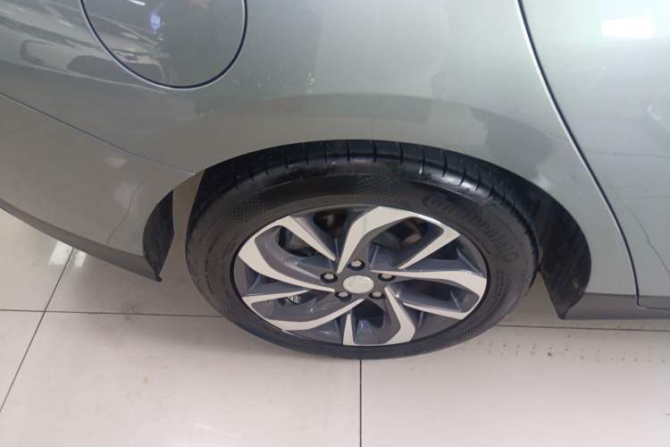 Used Buick Velite 6 2022 Plug-in Hybrid Connected Smart Edition Right Rear Wheel Hub