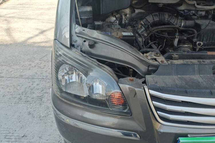 Used FORTHING Lingzhi 2016 M3L 1.6L 7-Seater Standard Model