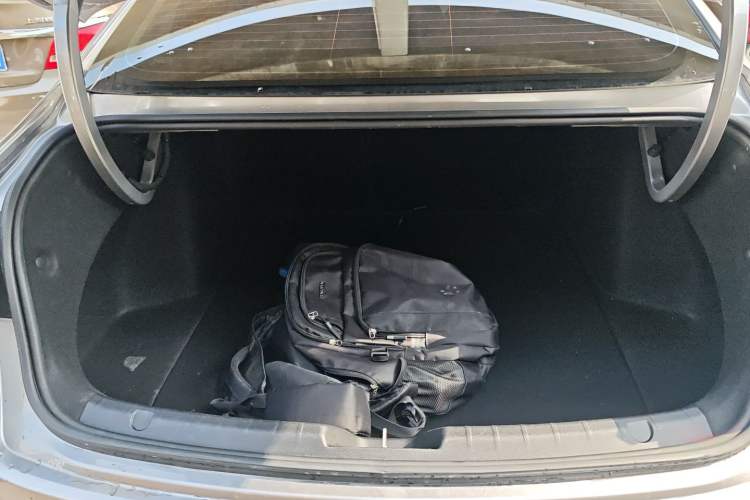 Used Geely Auto Preface 2021 2.0TD Luxury+ Version Trunk