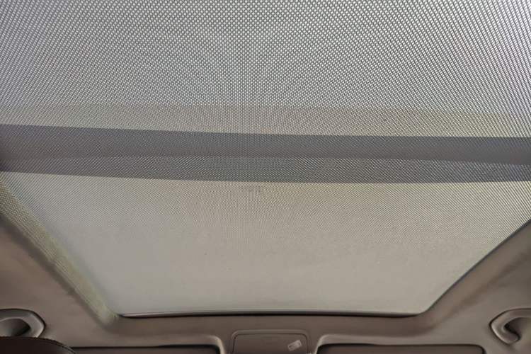 Used Volkswagen Tiguan 2013 1.8 TSI Automatic All-Wheel Drive Luxury Model Headliner