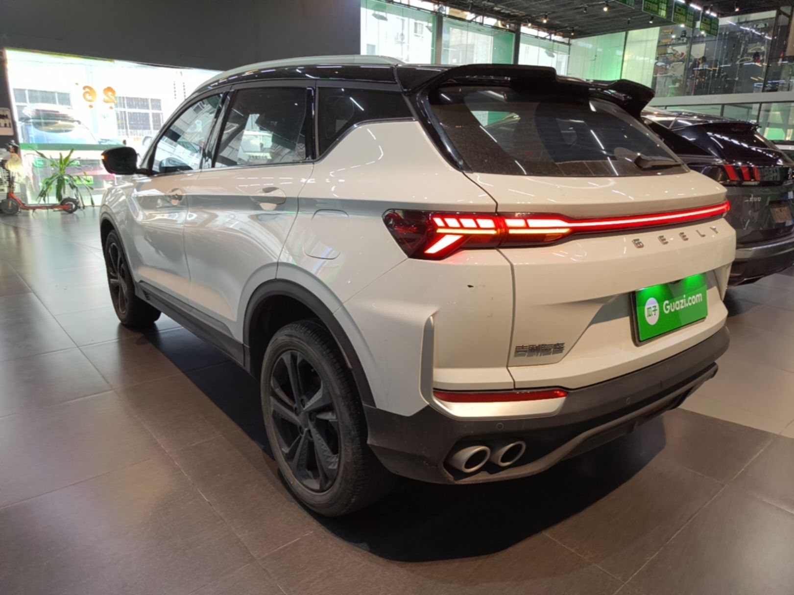 Geely Auto Coolray 2025 Bin Yue L 1.5T DCT Starlight Edition — снимка 4