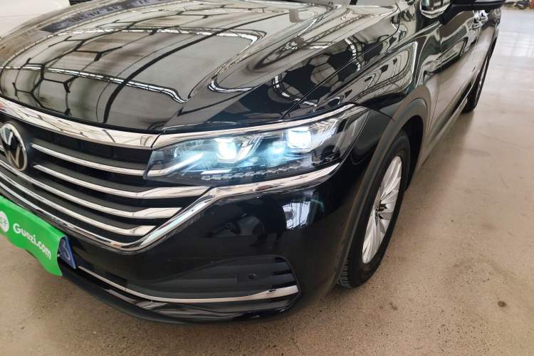 Used Volkswagen Viloran 2023 330TSI Business Edition