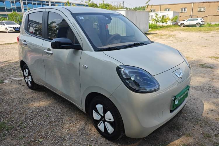 Used Wuling Hongguang MINIEV 2025 Four-Door Version Advanced Edition
