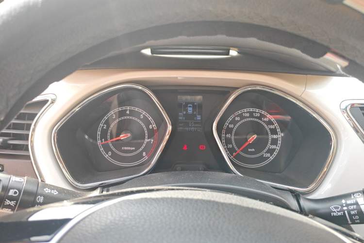 Used JAC Group Refine S2 2015 1.5L Manual Luxury Smart Model Instrument Cluster