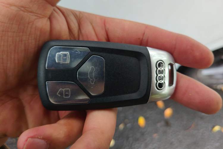 Used Audi Q3 2020 35 TFSI Fashion Dynamic Model Vehicle Key