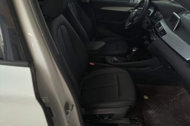 Used BMW X1 2019 sDrive18Li Fashion Model