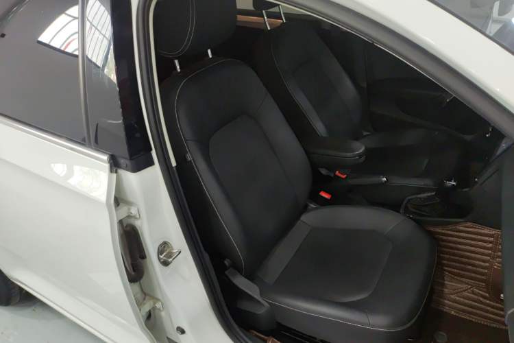 Used Skoda Rapid 2020 1.5L Automatic Comfort Edition
