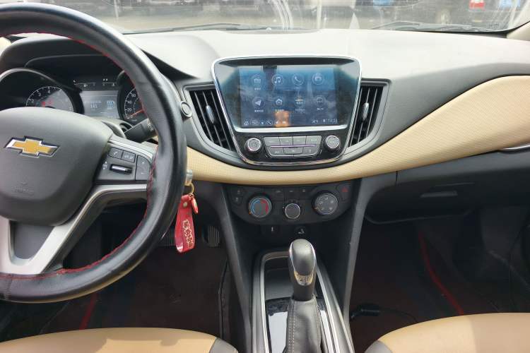 Used Chevrolet Monza 2022 320 Automatic Enjoyment Sunroof Version Audio And AC Panel