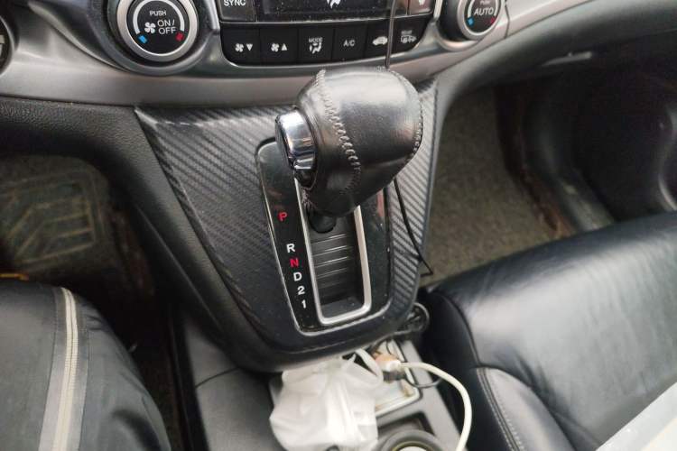 Used Honda CR-V 2012 2.4L four-wheel drive luxury version