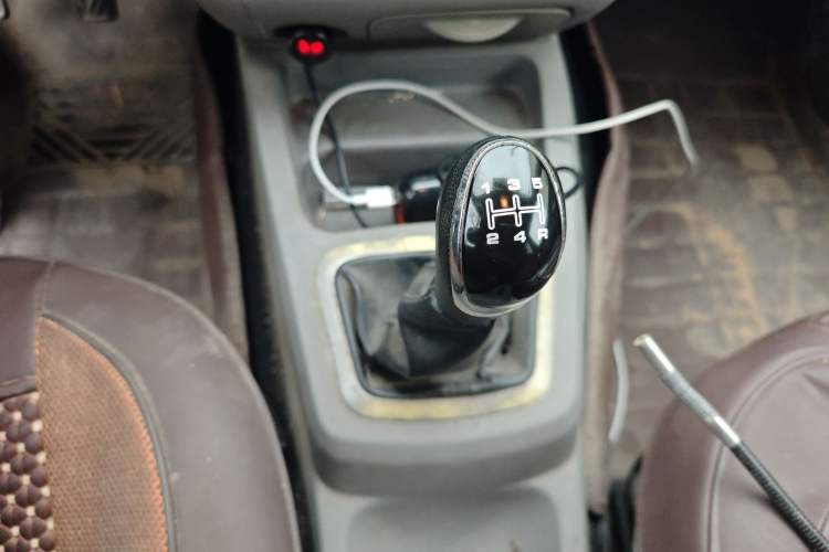 Used BAIC Weiwang M20 2017 1.5L M20S Basic Version DAM15DL Gear Lever