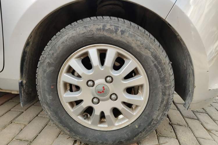 Used Wuling Rongguang V 2016 1.5L Standard Version