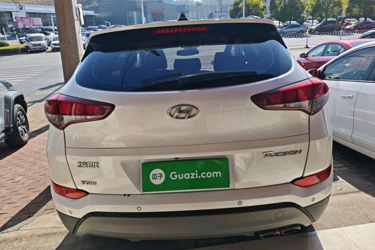 Used Hyundai Tucson 2018 1.6T Dual-Clutch Two-Wheel Drive 15th Anniversary Special Edition