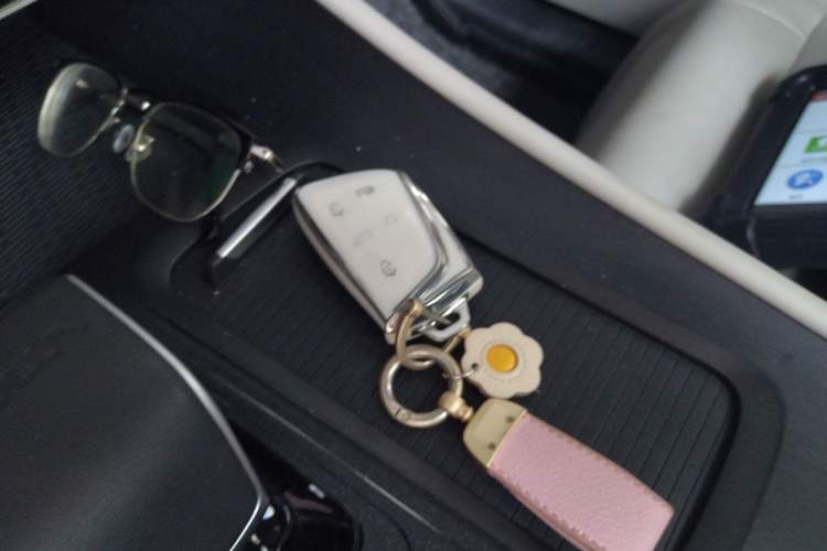 Used Dongfeng Aeolus Huge 2022 Mach Power 1.5T DareDrive Edition · Smart