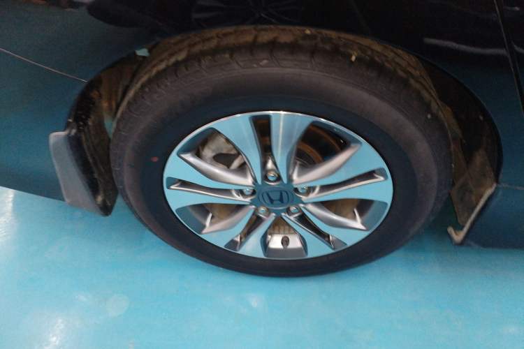 Used Honda Accord 2014 2.0L LX Comfort Edition Exterior 5