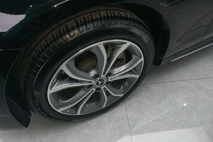 Used Mercedes-Benz E-Class 2021 Restyled E 300 L Sporty and Stylish Edition
