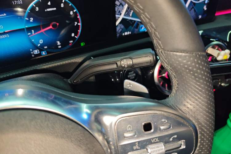 Used Mercedes-Benz A-Class 2021 A 200 L Sport Sedan Fashion Model
