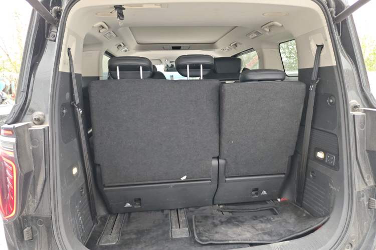 Used Hongqi HQ9 2023 2.0T Smart Connect Flagship Edition
