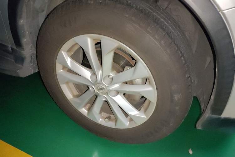 Used Nissan X-Trail 2015 2.0L CVT Comfort MAX Edition 2WD