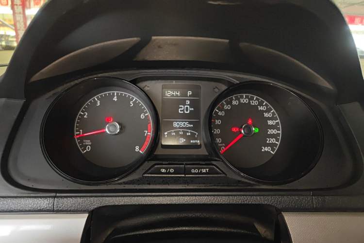 Used Volkswagen Lavida 2017 1.6L Automatic Fashion Edition