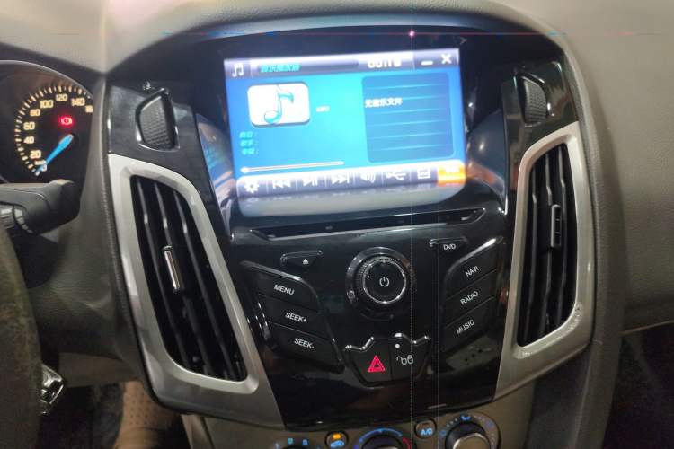 Used Ford Focus 2012 Sedan 1.6L Automatic Comfort Model