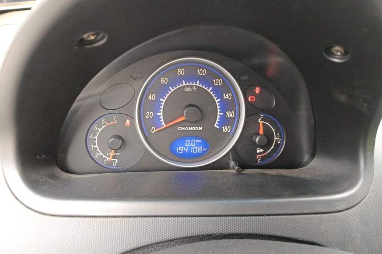 Used CHANGAN Benni mini 2012 1.0L Manual Fashion Edition China IV Standard
