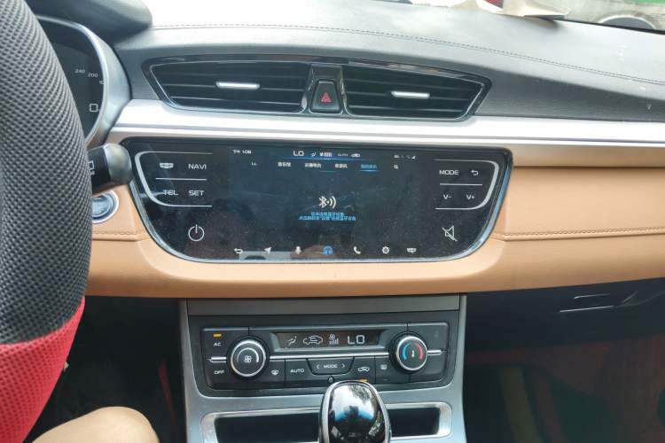 Used Geely Auto Vision S1 2018 1.4T CVT FENGXING Model