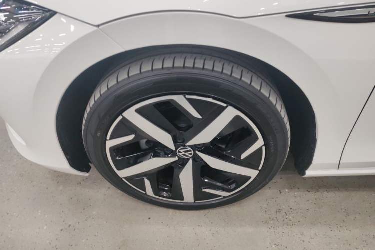 Used Volkswagen Lamando 2023 Lavida L 280TSI DSG Cool & Spicy Edition
