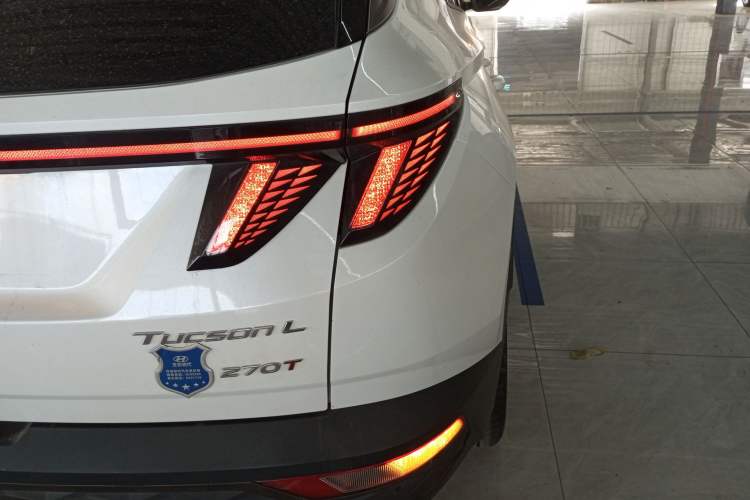 Used Hyundai Tucson 2023 Tucson L 1.5T Automatic Two-Wheel Drive DLX Luxury Edition Exterior 3