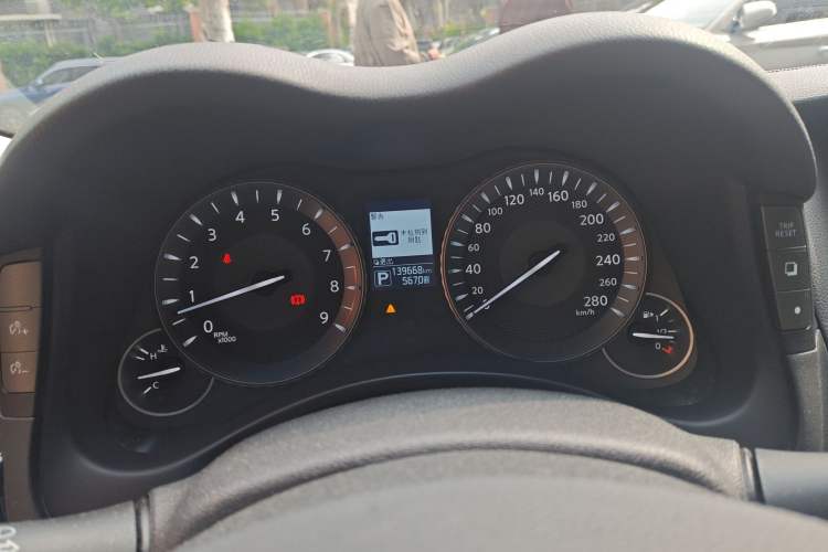 Used Infiniti Q70 2015 Q70L 2.5L Elite Edition Instrument Cluster